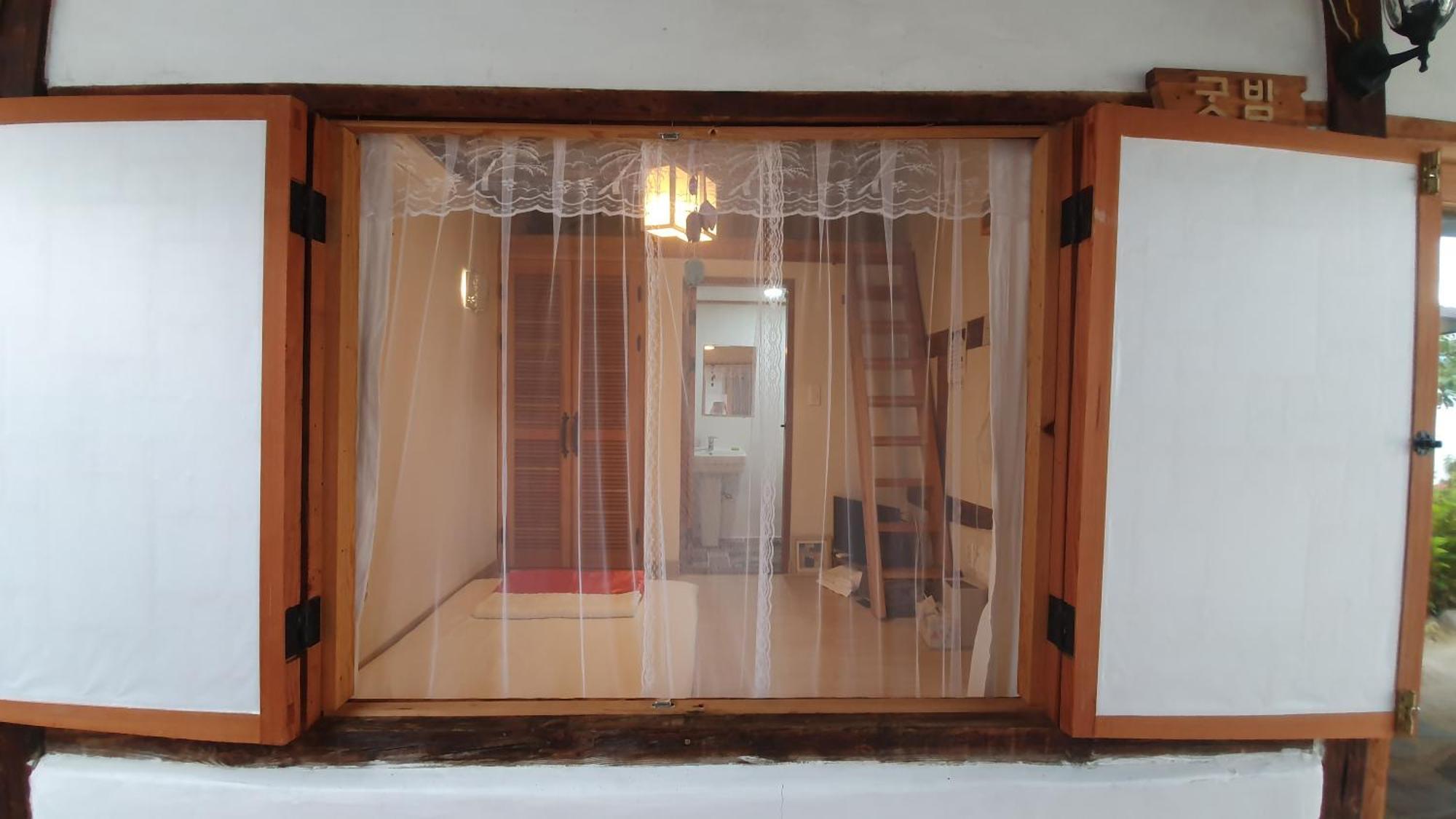 Greem Guesthouse Jeonju Εξωτερικό φωτογραφία