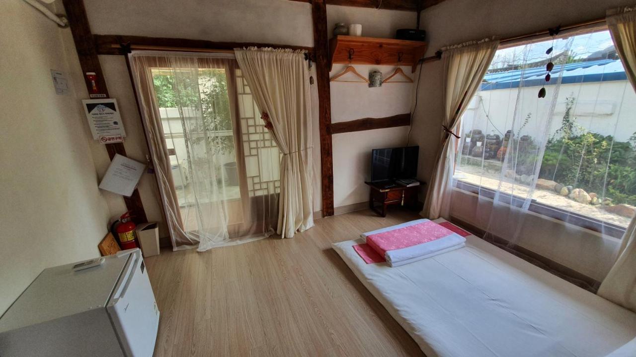 Greem Guesthouse Jeonju Εξωτερικό φωτογραφία