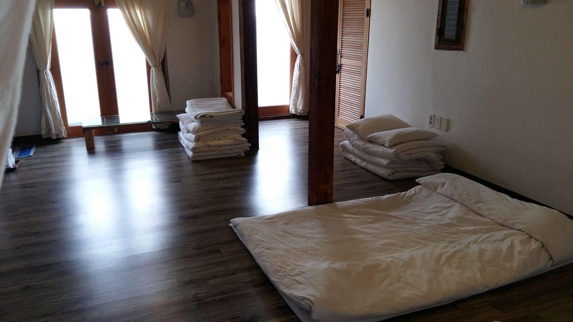 Greem Guesthouse Jeonju Εξωτερικό φωτογραφία